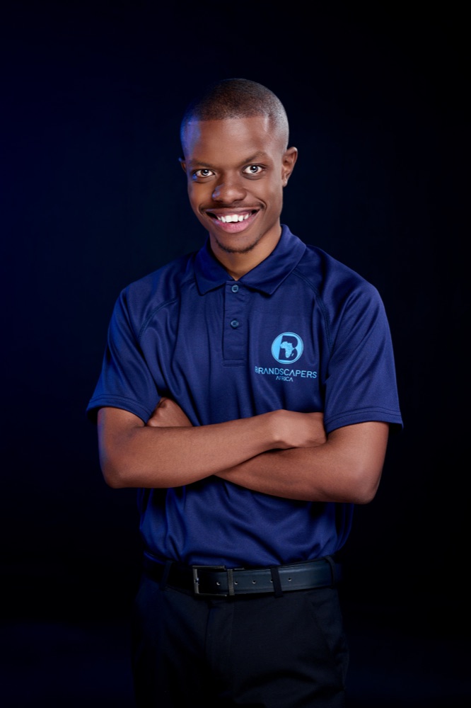 Thato Teffo - Hover